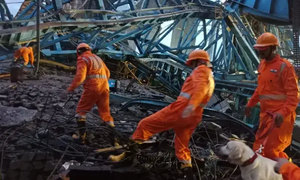 Maharashtra: 15 killed, 5 feared trapped as crane falls on bridge slab during Samruddhi Expressway construction