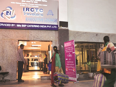 Govt to reimburse Rs 500-cr service charge loss to IRCTC