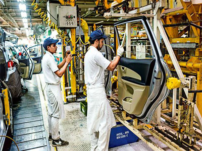 India’s manufacturing growth slows to 22-month low in October