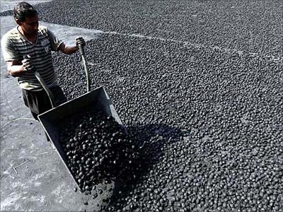 Coal India production jumps 8.8% to 321 mn tonnes in Apr-Nov