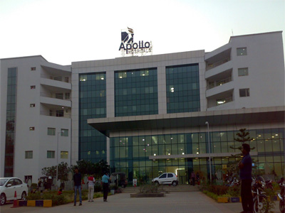 Apollo Hospitals shares fall 4.8% after series of block deals