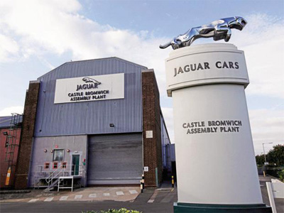 Jaguar Land Rover buys stake in car technology firm CloudCar