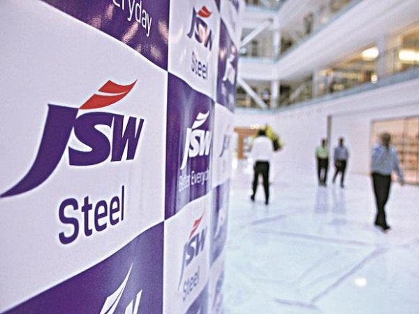 JSW Steel hits new high on hope of strong recovery in operating performance