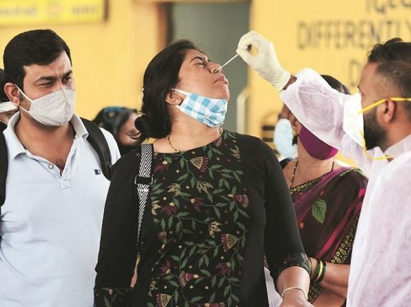 India records 67,084 fresh Covid-19 cases, 1,241 more fatalities