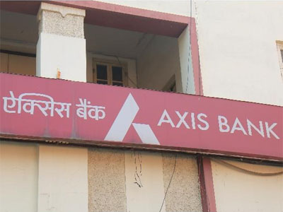 Axis Bank gains 5% on appointment of Amitabh Chaudhry as the MD & CEO
