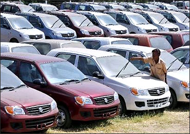 Domestic car sales rise 10.39% in November