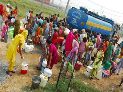 Arvind Kejriwal praises PM Modi for efforts to resolve Latur water crisis