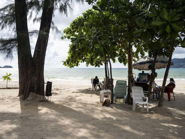 Thailand to reopen to vaccinated visitors from November, says PM