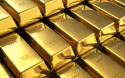 Gold surges by Rs 290 on global cues; reclaims Rs 26,000-level