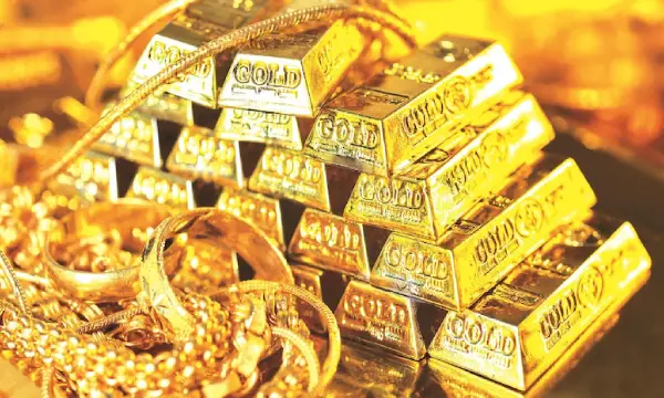 Gold up Rs 10, silver jumps Rs 100; precious metal trading at Rs 91,400/kg