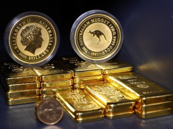 Gold price today at Rs 49,270 per 10 grams; silver at Rs 67,100 a kg