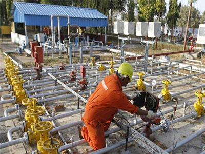 RIL, ONGC natural gas prices to be raised by 10%; here’s how much it will cost from April
