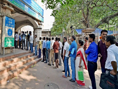 Demonetization finally over: RBI removes all limits on cash withdrawals
