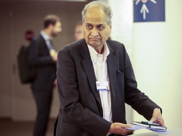 Industrialist Rahul Bajaj cremated with full state honours in Pune