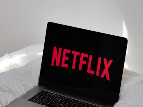 Netflix cuts fees for all plans in India, moves to expand in country