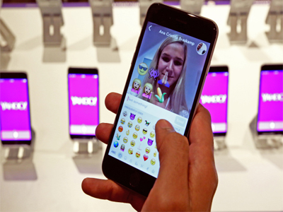 Yahoo’s Audio-Free Video Messaging App Livetext Is Now Available Worldwide