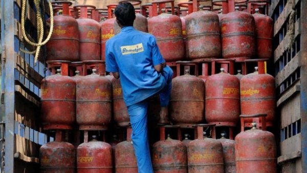 LPG price hiked by Rs 50 per cylinder in Delhi, here's how much it will cost now