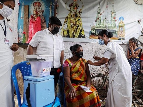 India records 10,229 new Covid infections; active cases decline to 1,34,096