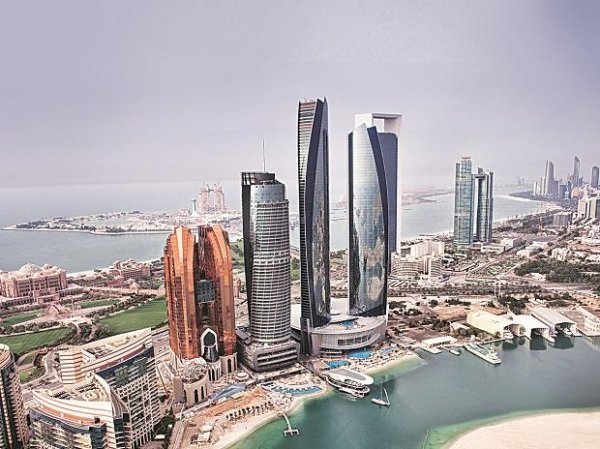 Abu Dhabi announces sudden overnight lockdown in view of pandemic