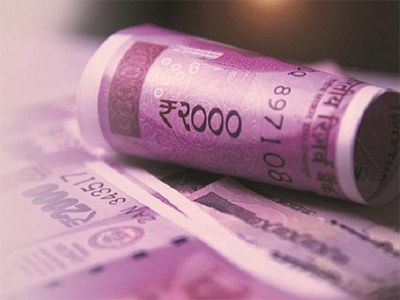 Rupee weakens 9 paise to 73.92 against US dollar in early trade