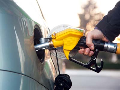 Petrol dealers demand 'one nation one rate scheme' for fuel