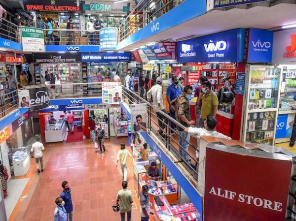 Kerala: Lockdown curbs eased in restricted manner, public transport opens
