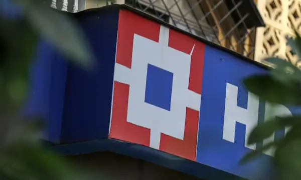 HDFC Bank crosses $100 billion valuation, becomes world's 7th largest bank