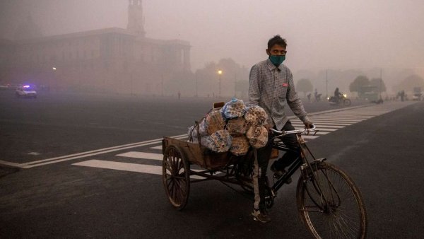 Relief for Delhiites as air quality improves, AQI 'moderate' in some parts