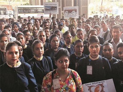 Govt to launch portal to help Jet Airways staff find jobs in other airlines