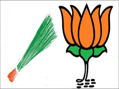 AAP questions 'absurd appointments' made by Centre