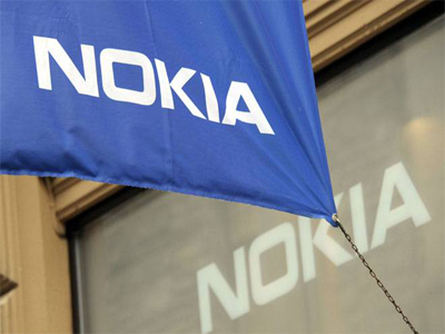 Nokia to re-enter mobile phone segment once again