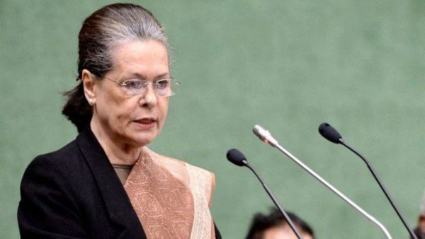 Sonia Gandhi calls emergency meeting of Congress, to meet 23 dissenters who sought internal reforms