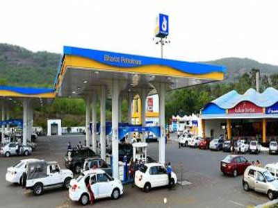 Oil marketing companies slip 2% to 4%, HPCL, BPCL hit 52-week lows