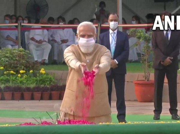 PM Modi pays tributes to Gandhi, Shastri on their birth anniversaries
