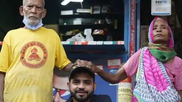 Delhi: Baba Ka Dhaba owner files complaint against YouTuber who made him famous, here's why