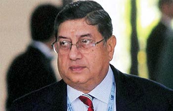IPL scam: SC asks Srinivasan to prove there was no conflict of interest