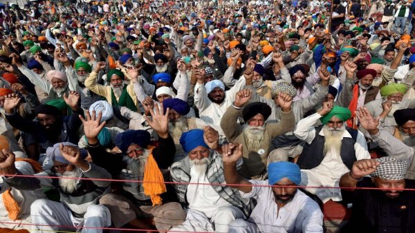 Farmer unions announce three-hour nationwide agitation on Feb 6