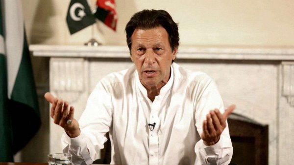 Pak PM Imran Khan tests COVID-19 positive two days after getting Chinese vaccine