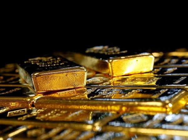 Gold price today at Rs 45,070 per 10 gm, silver trending at Rs 67,300 a kg