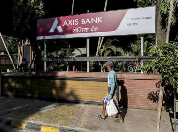 Axis Bank announces will raise up to Rs 5,000 crore by issuing bonds