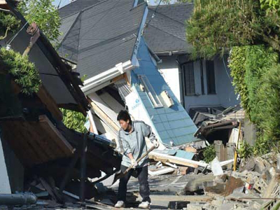 Japan twin earthquakes: At least 29 dead in Mashiki; many trapped