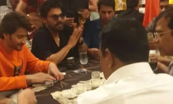 Mahesh Babu and Venkatesh Daggubati playing poker leaves internet divided, viral photos causes stir online