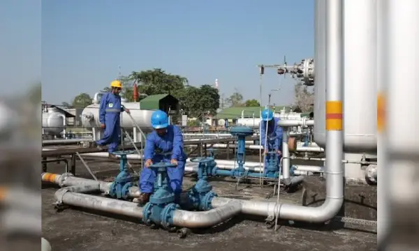 Oil India, ONGC dip up to 6% as crude oil prices fall on demand concerns