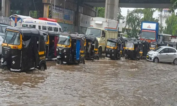 Mumbai rains: Schools, colleges in Mumbai to remain closed today due to heavy rains, IMD issues 'red' alert till...