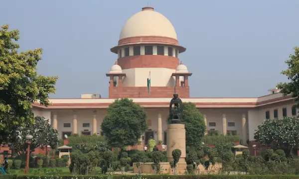 SC forms independent SIT to investigate Tirupati laddu row, CBI to monitor