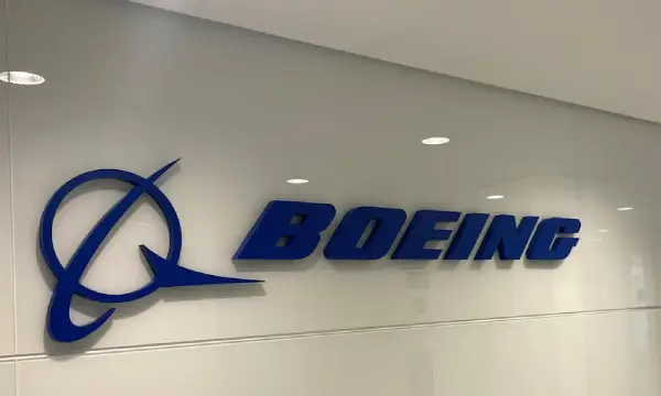 Boeing halts talks, withdraws pay offer to striking 33,000 factory workers