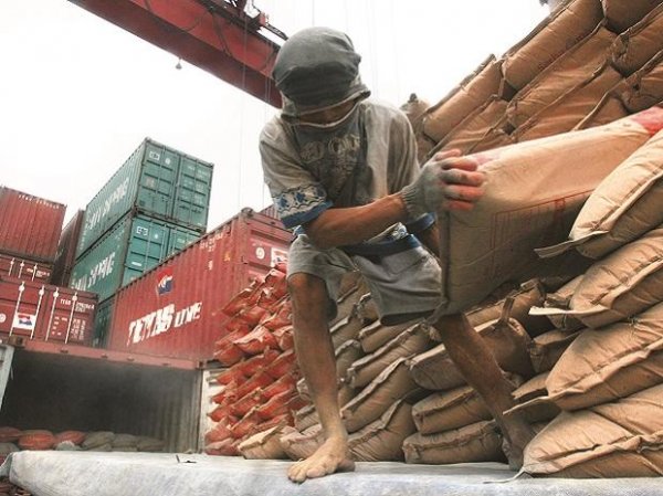JK Lakshmi Cement surges 7%, nears record high on healthy Q4 results
