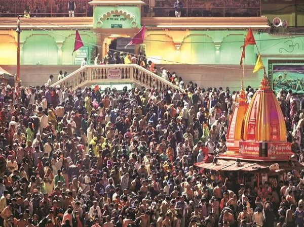 HC slams Uttarakhand for Covid norms' violation at Kumbh, Char Dham Yatra