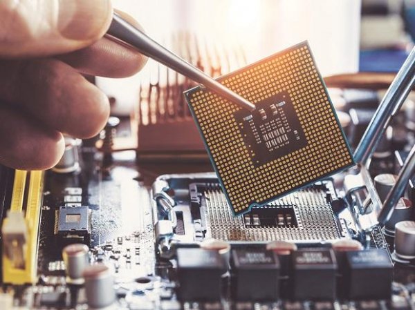 Samsung takes over Intel as top chipmaker by revenue in Q3: Report