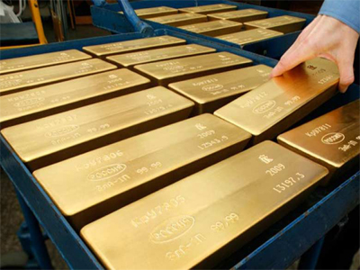 Gold rate steadies after rout, but bearish sentiment intact